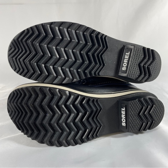 Sorel boots - Picture 10 of 12